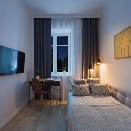 Daire Superapart Mala 7a Near The Wilenski Metro Station *